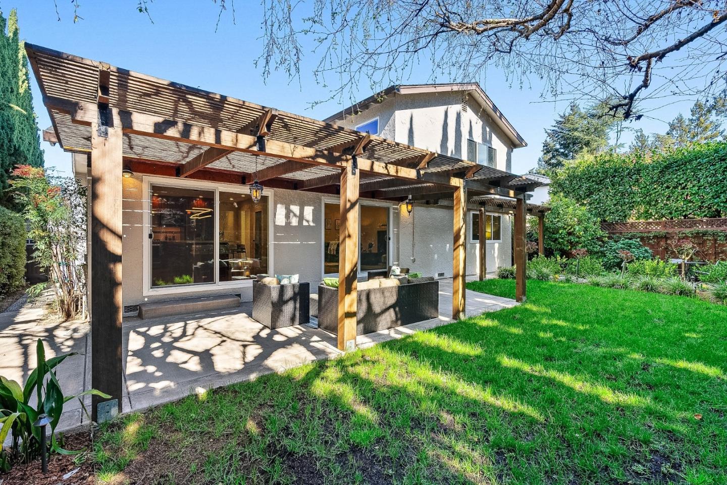 344 West Oakwood Boulevard