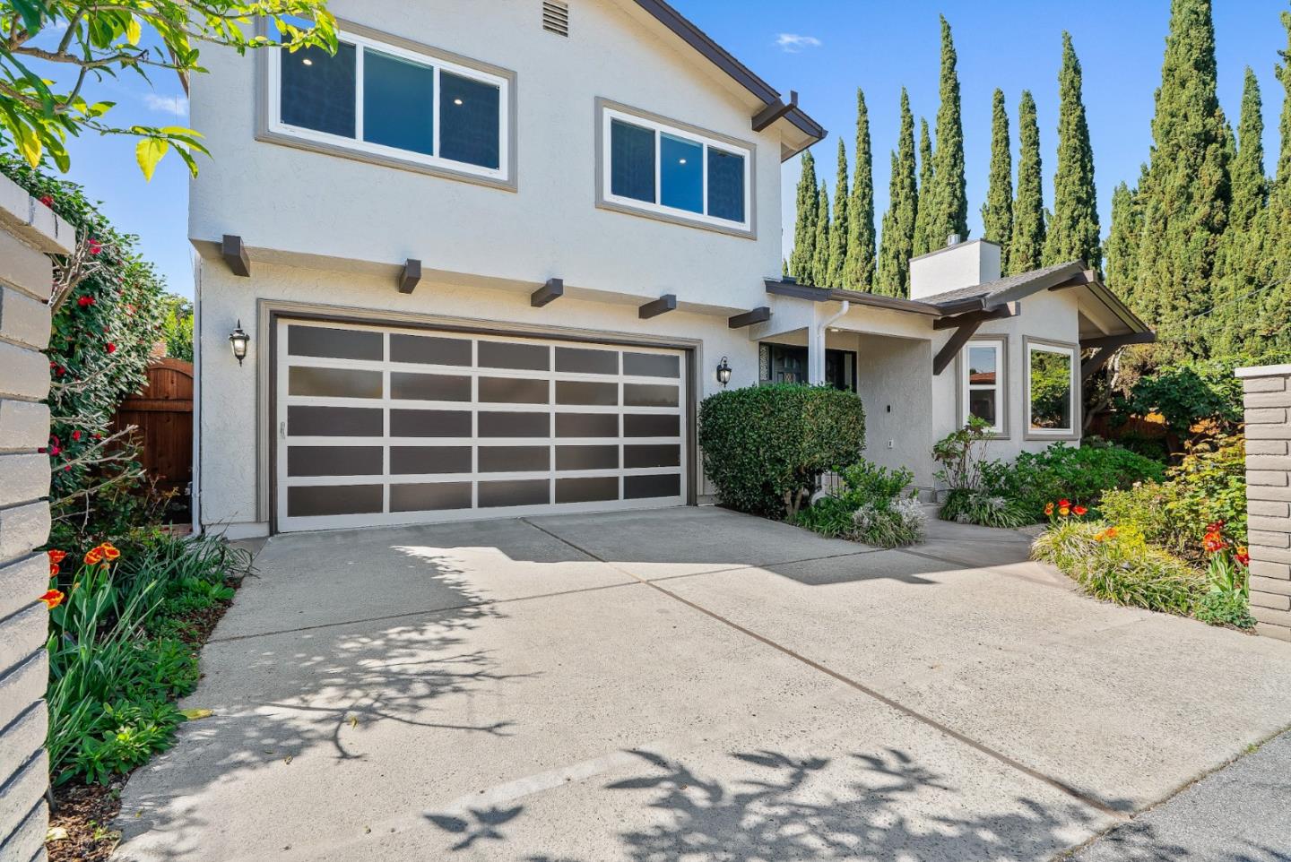 344 West Oakwood Boulevard