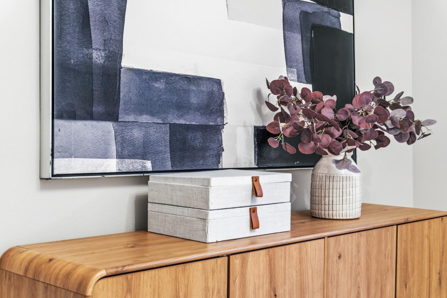 1466 Alvarado Avenue