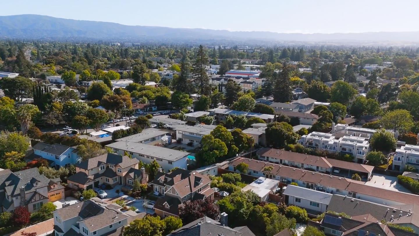 1950 Cambridge Drive