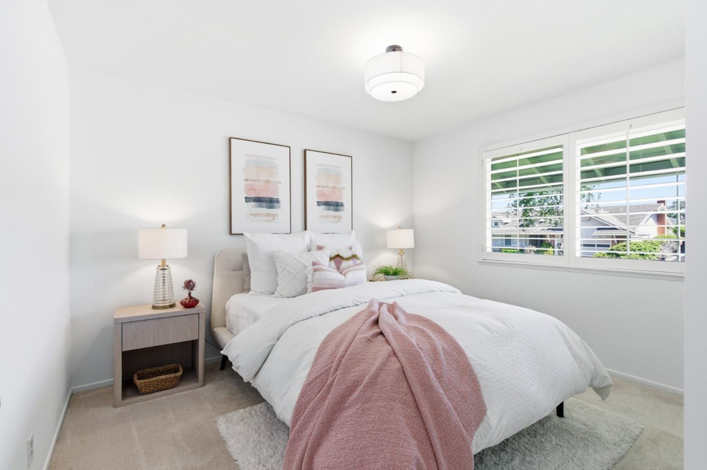 1460 Murchison Drive