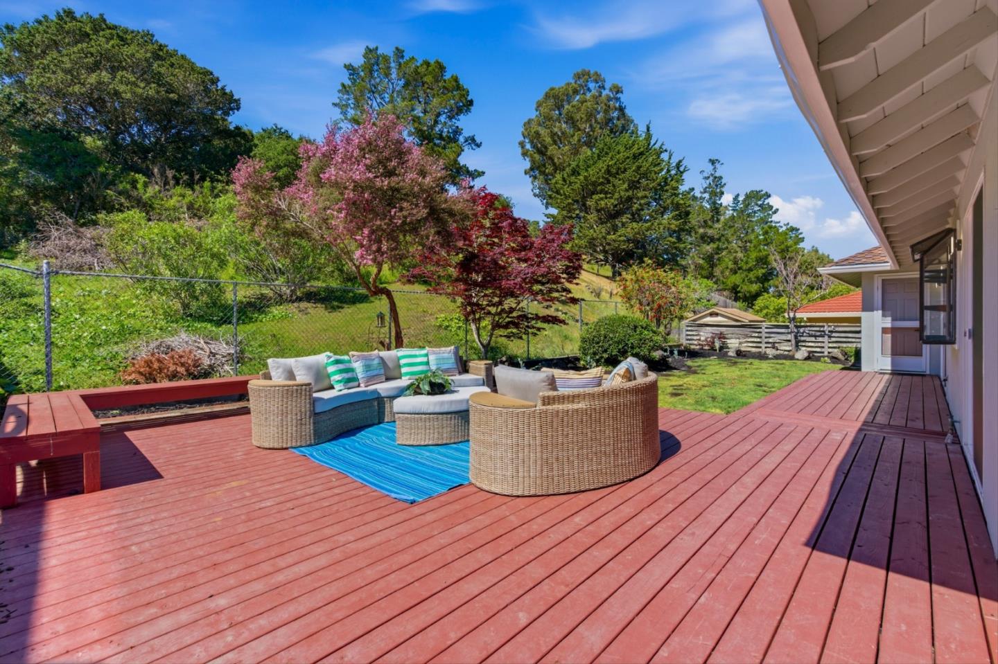 1460 Murchison Drive