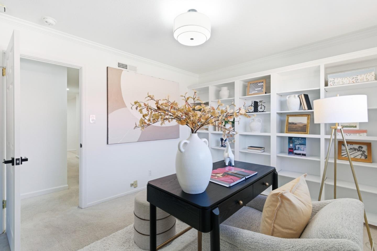 1460 Murchison Drive