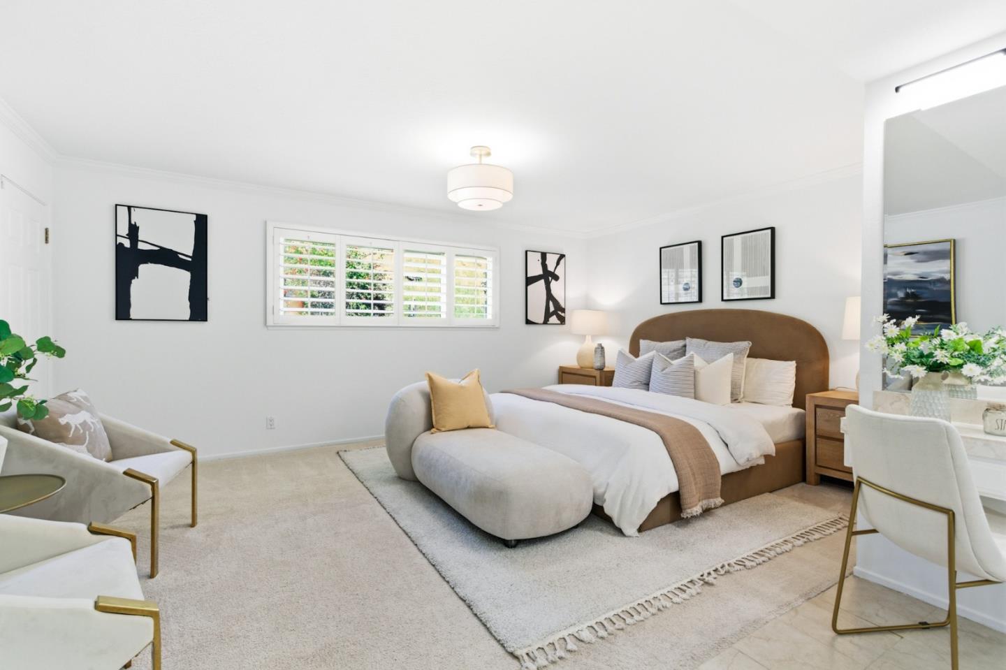 1460 Murchison Drive