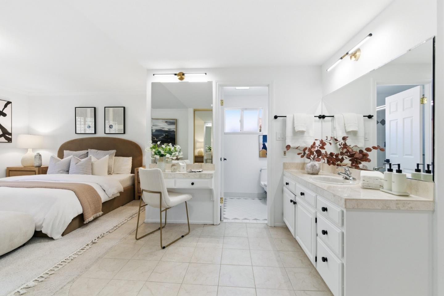 1460 Murchison Drive