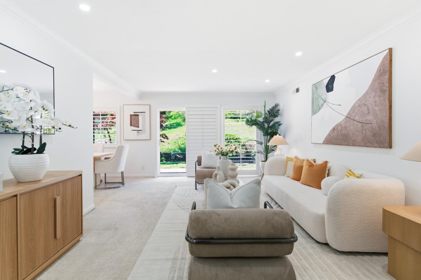 1460 Murchison Drive