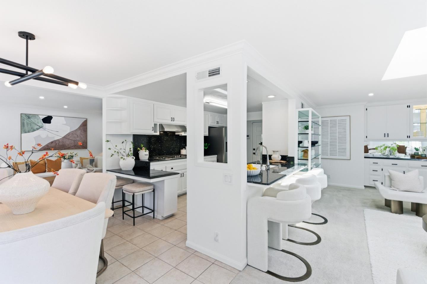 1460 Murchison Drive