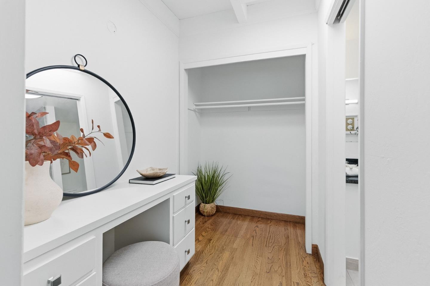 3909 Middlefield Road F