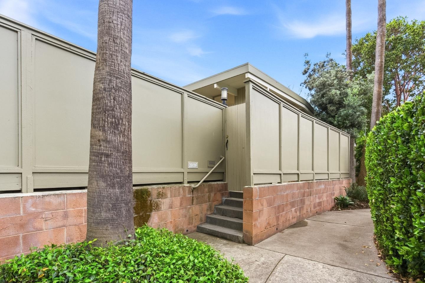 3909 Middlefield Road F