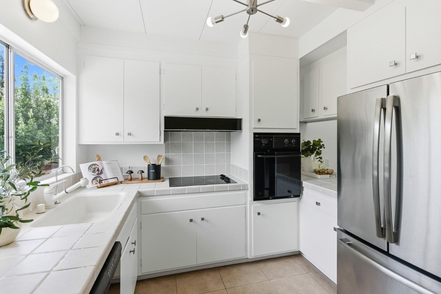 3909 Middlefield Road F