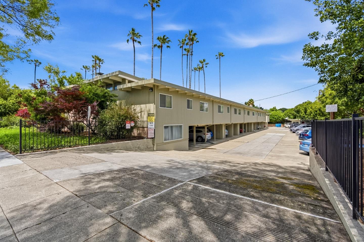 3909 Middlefield Road F