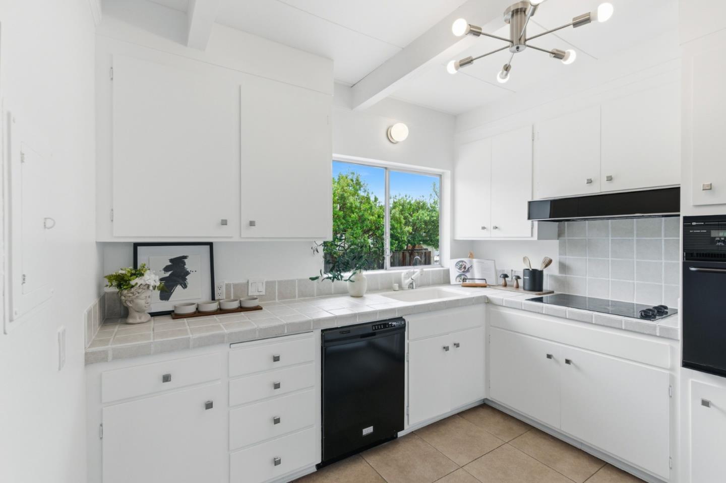 3909 Middlefield Road F