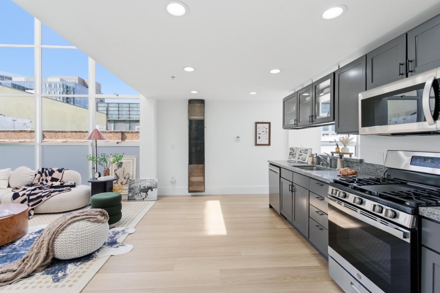 701 Minna Street 13