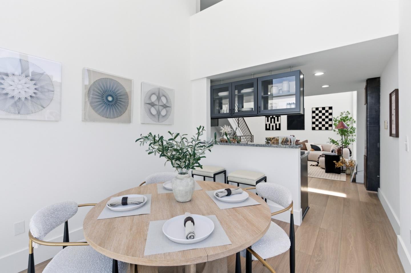 701 Minna Street 13