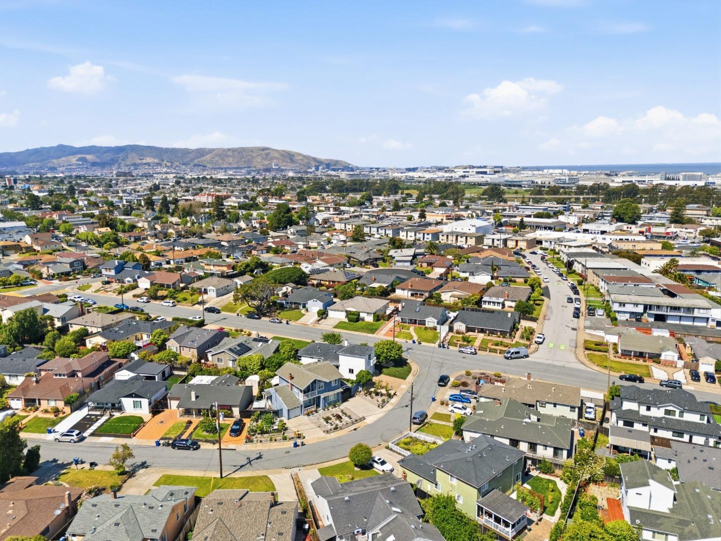 528 Santa Teresa Way
