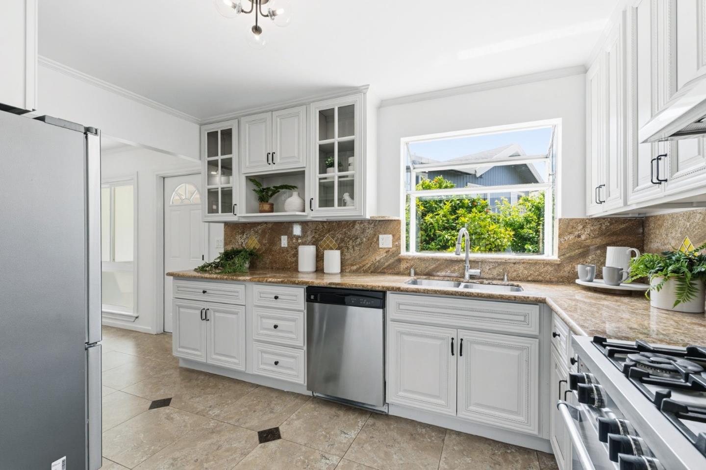 528 Santa Teresa Way