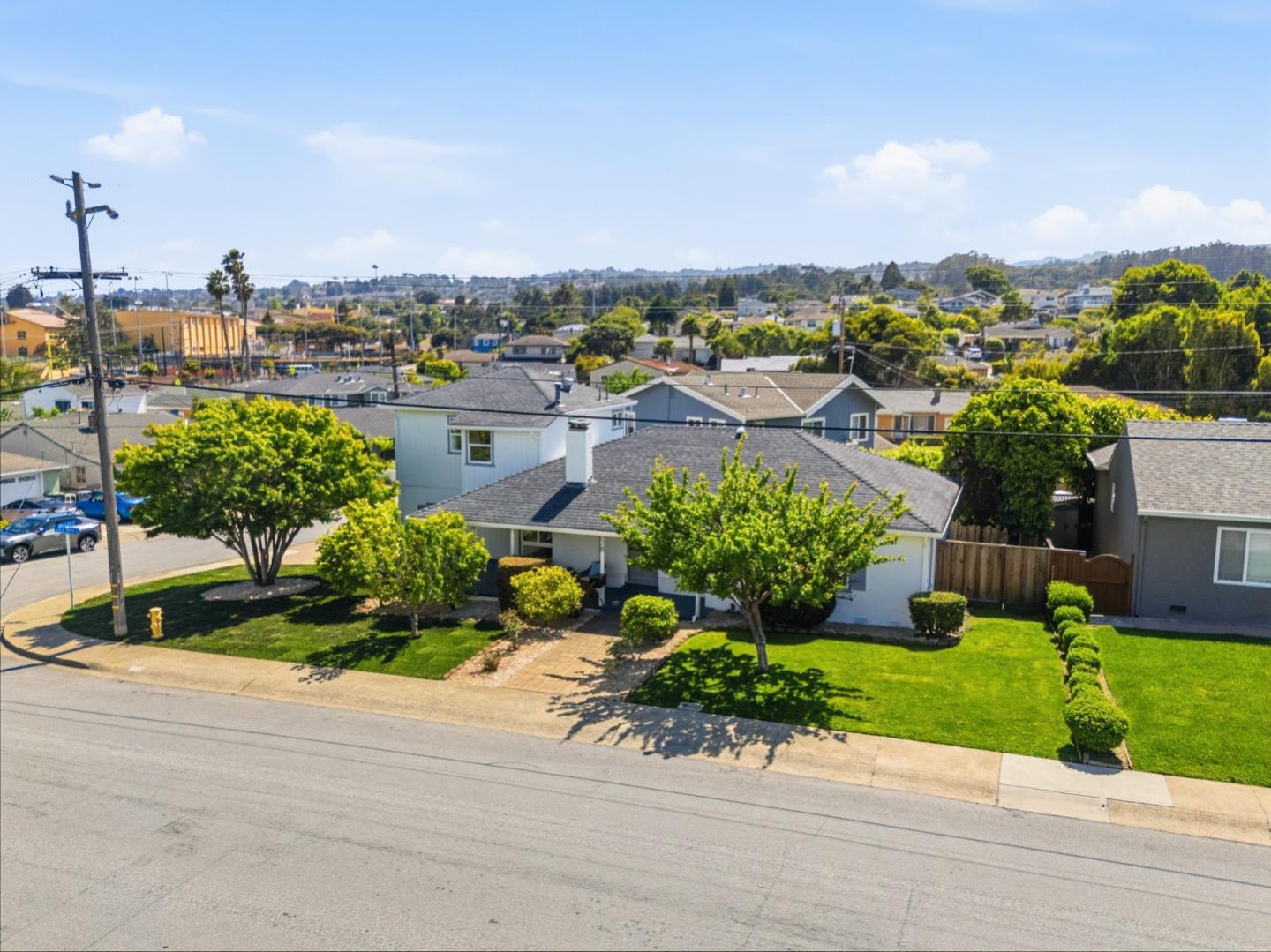 528 Santa Teresa Way