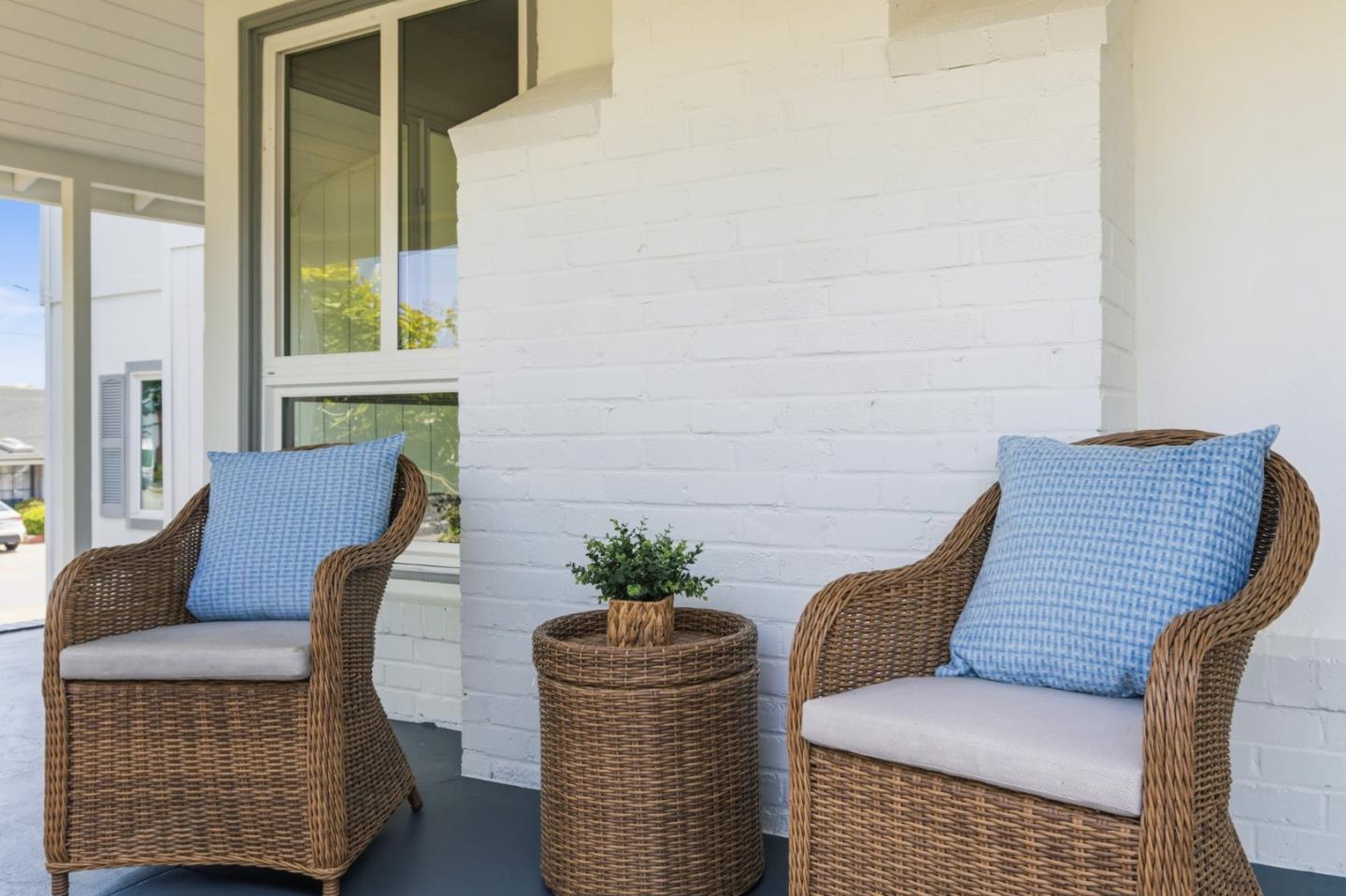 528 Santa Teresa Way