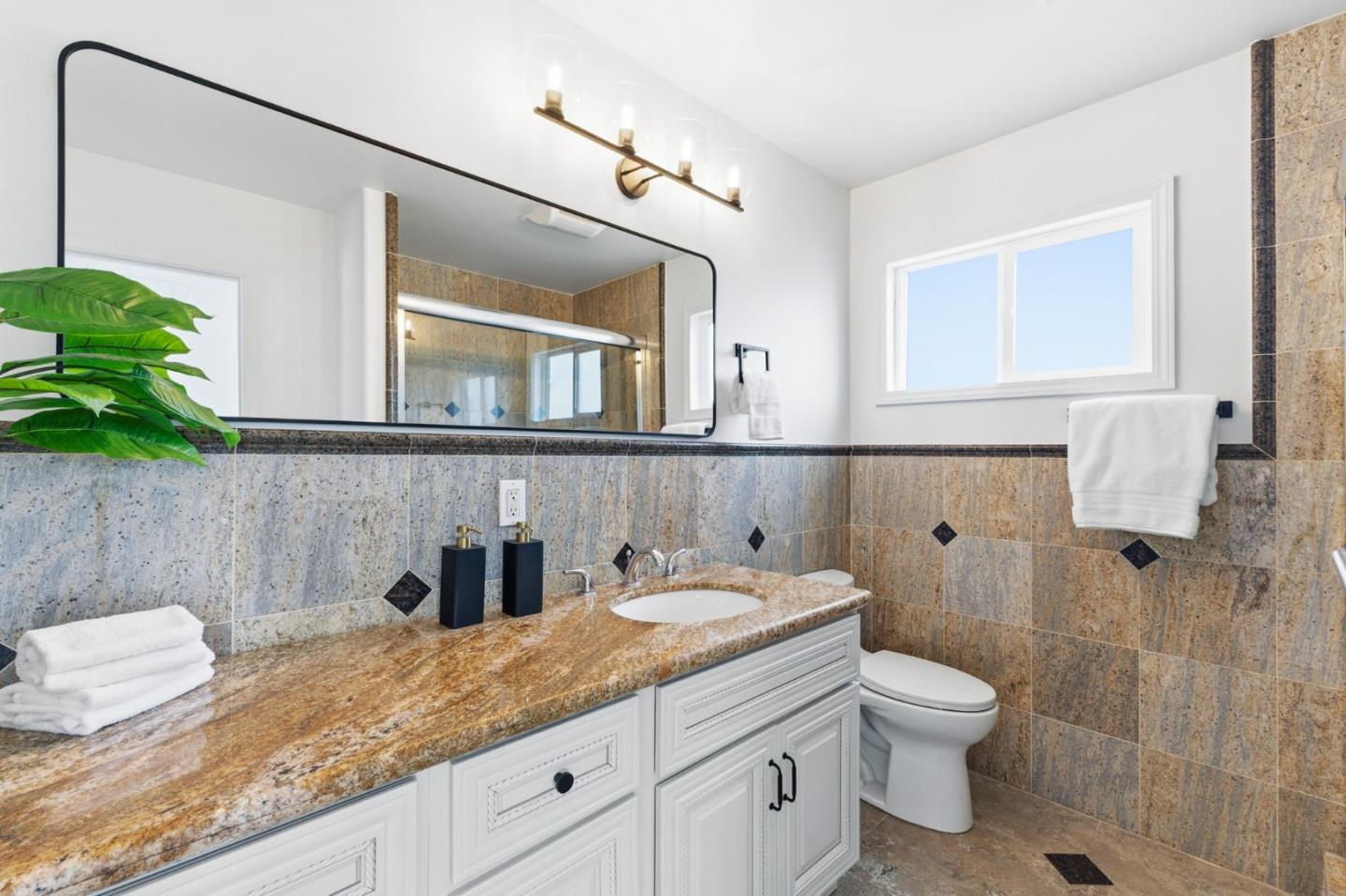 528 Santa Teresa Way