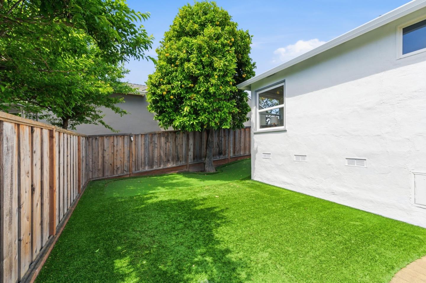 528 Santa Teresa Way