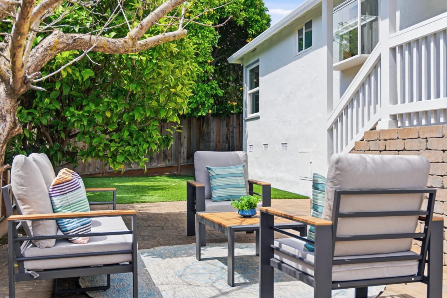 528 Santa Teresa Way