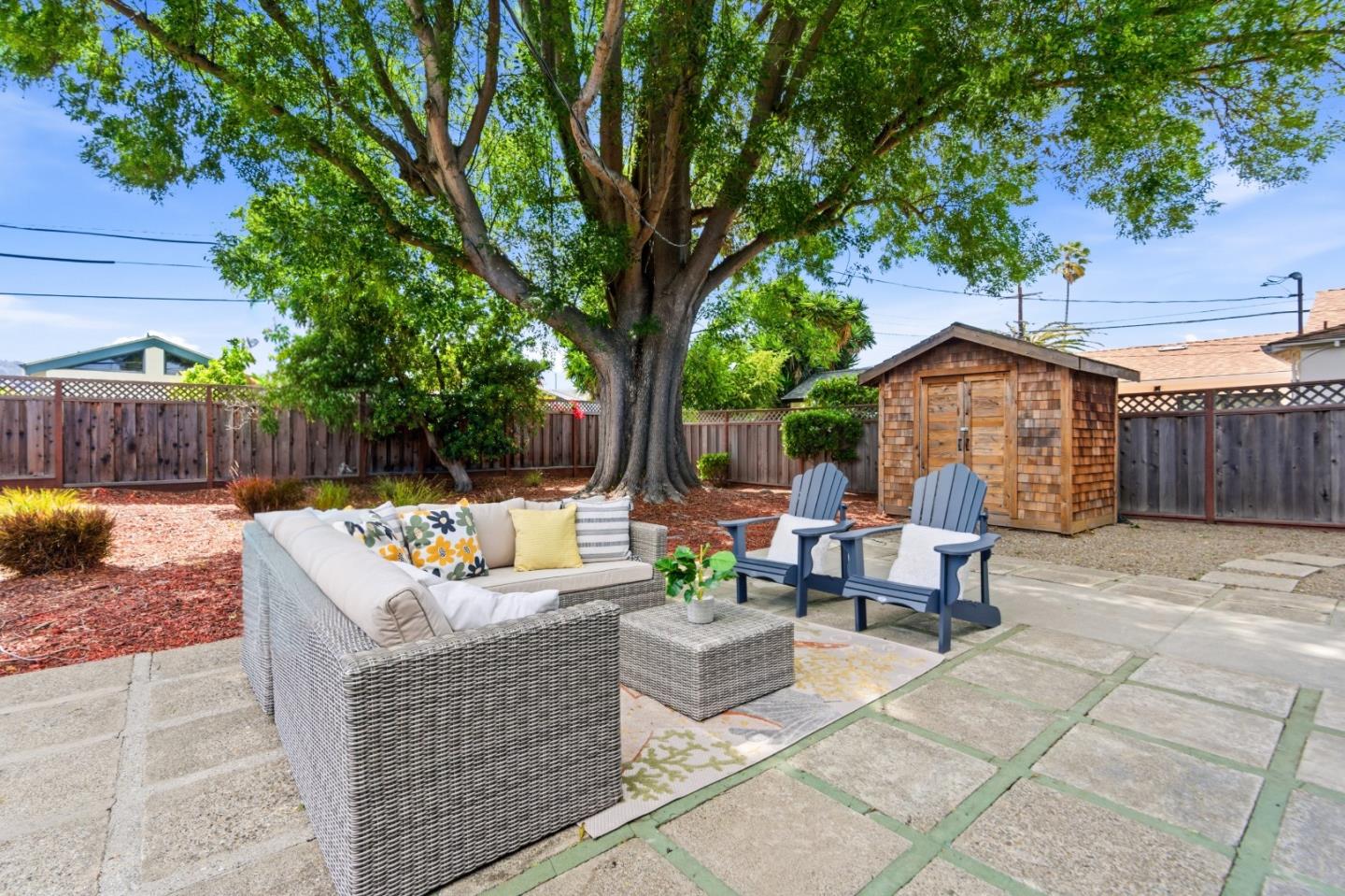 3920 Regan Drive