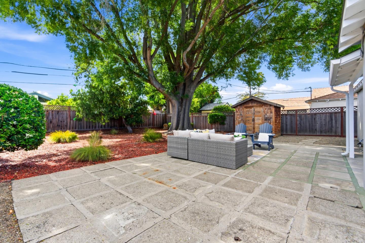 3920 Regan Drive