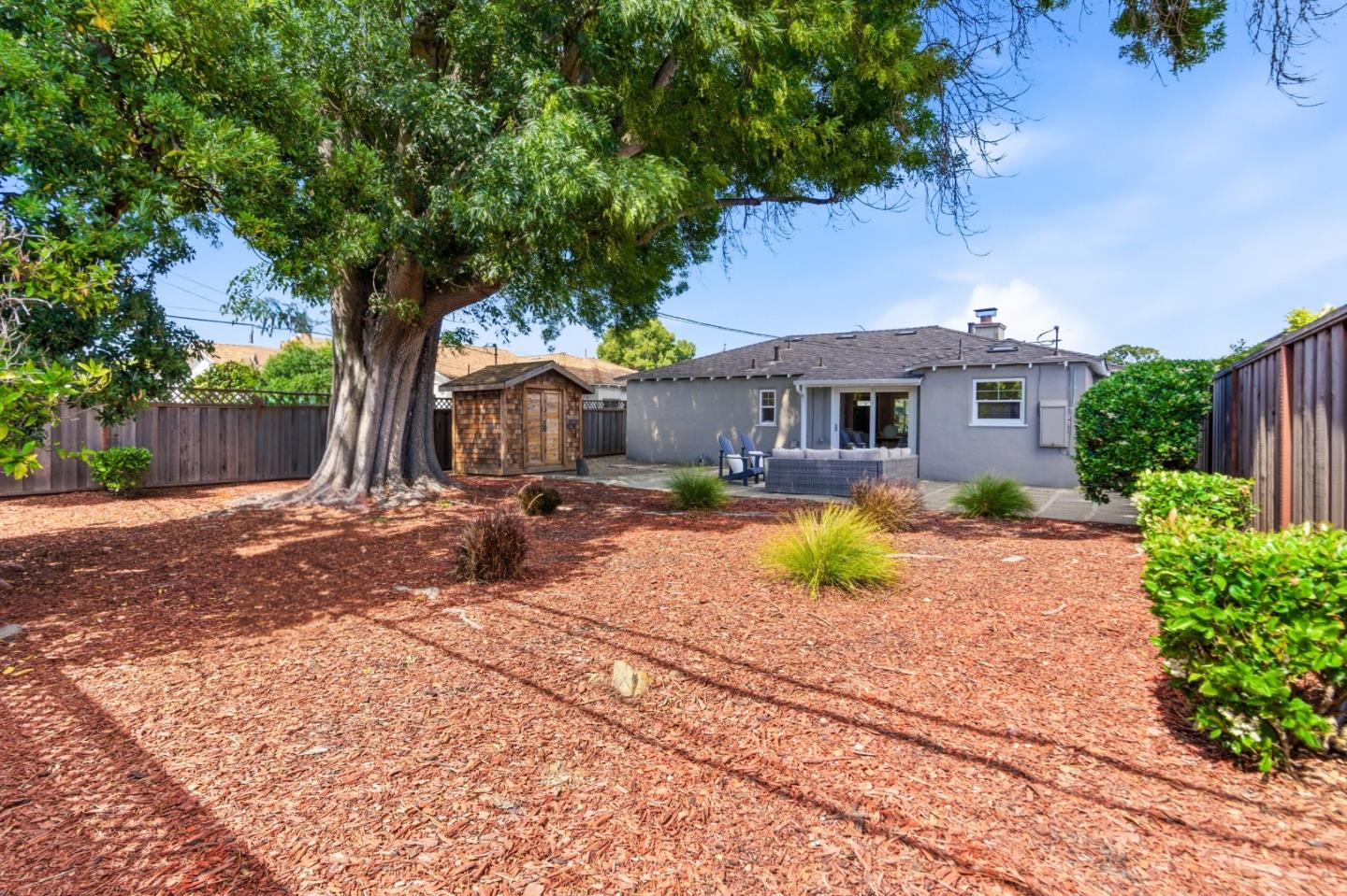 3920 Regan Drive