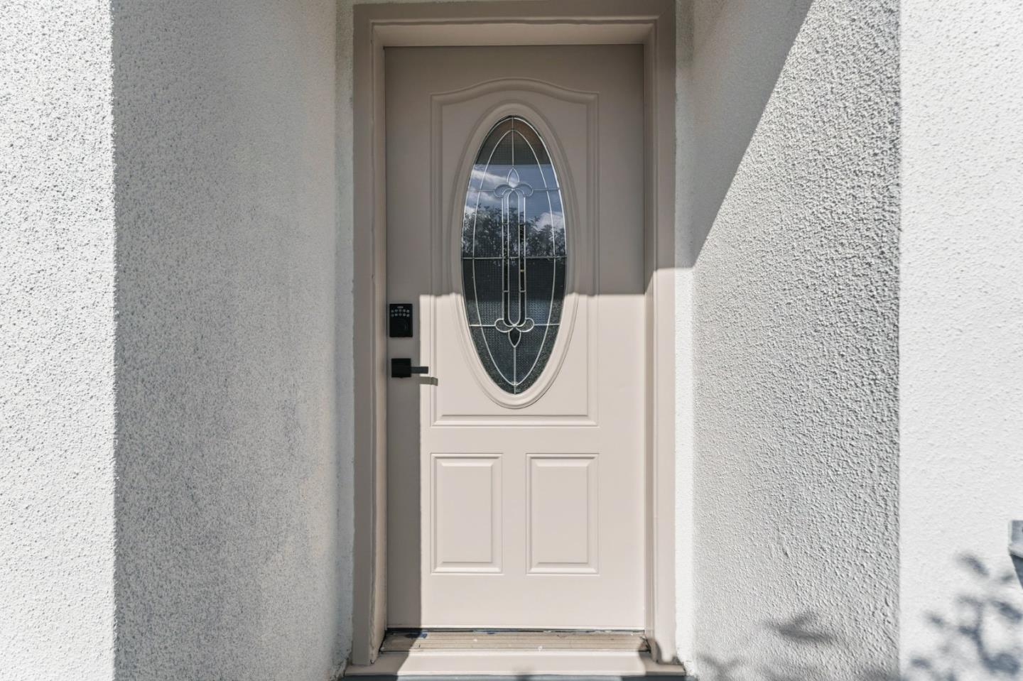 437 Almanor Avenue