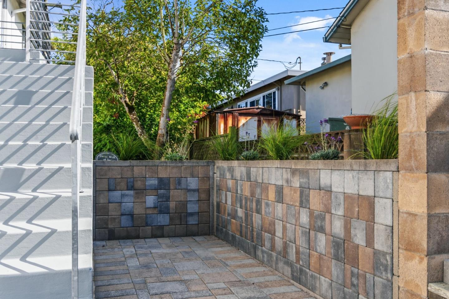 437 Almanor Avenue