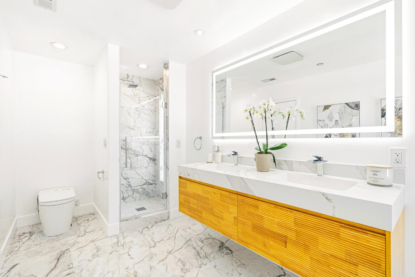 2912 Hillside Drive