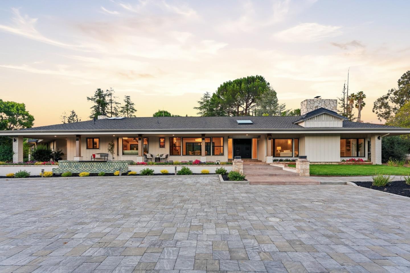 26201 Dori Lane