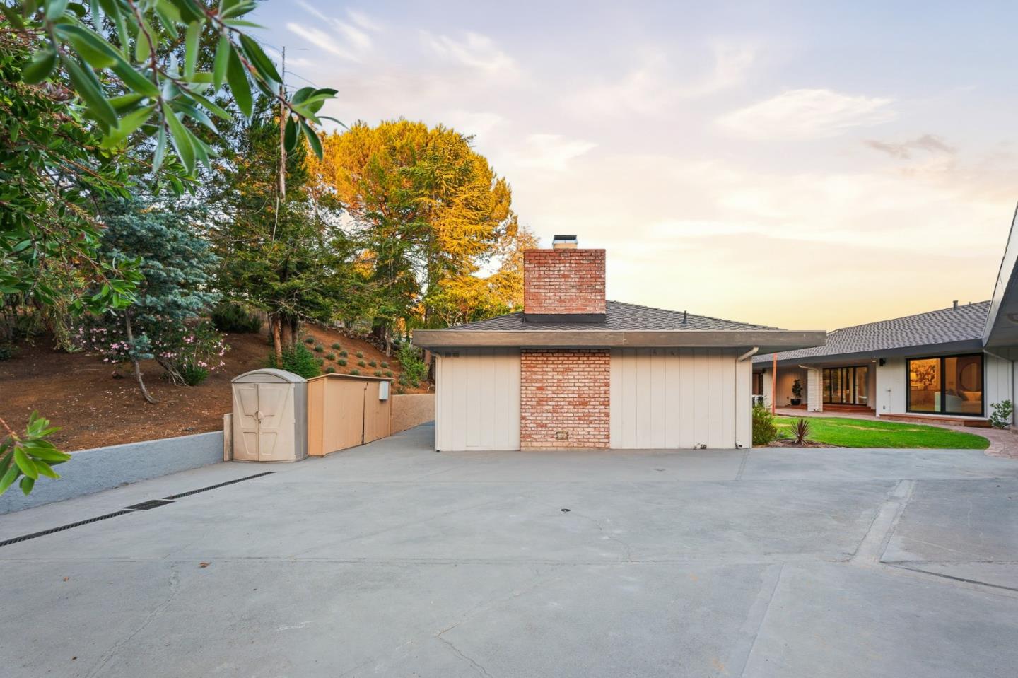 26201 Dori Lane