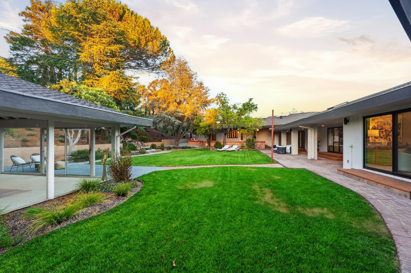 26201 Dori Lane