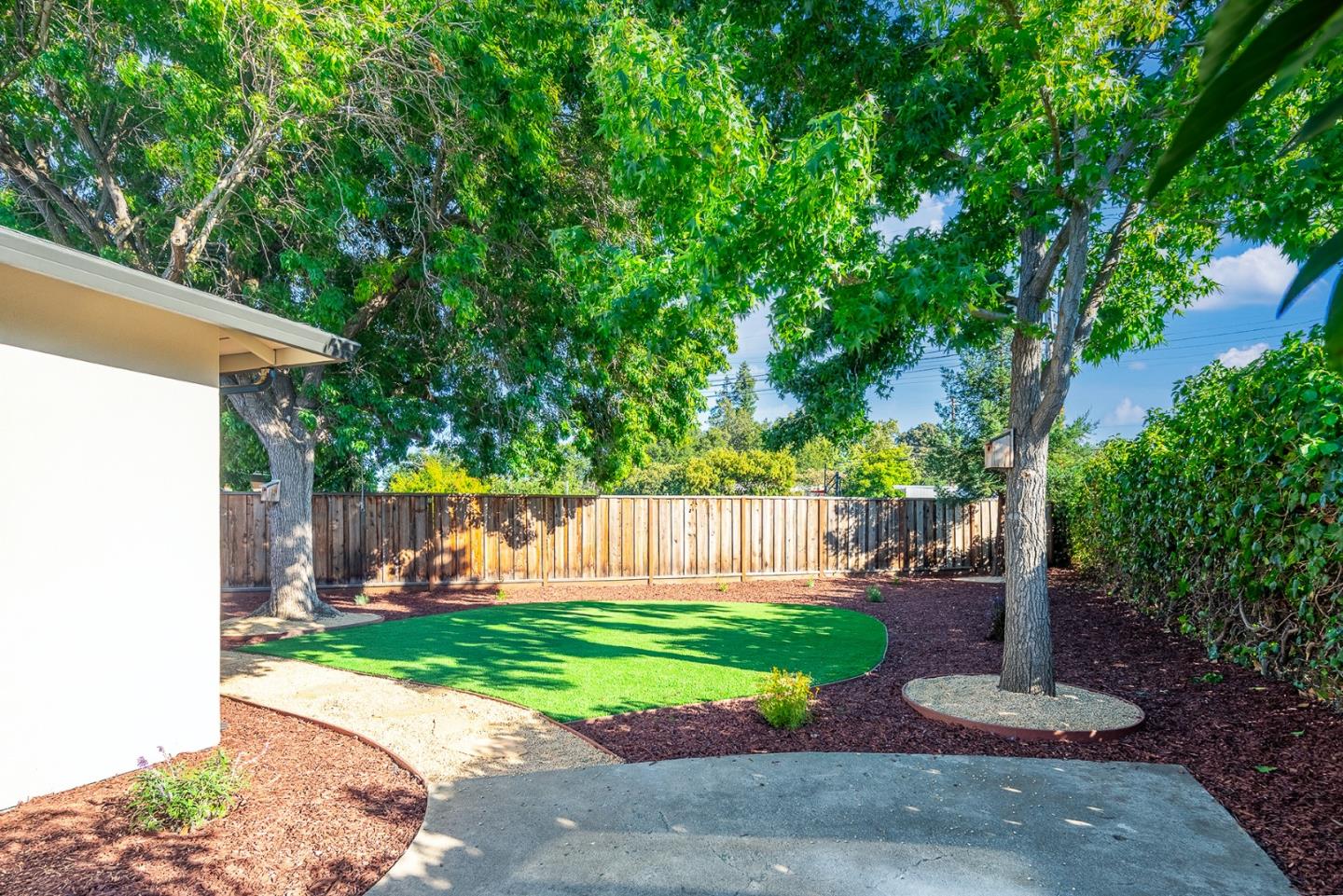 816 Christopher Court