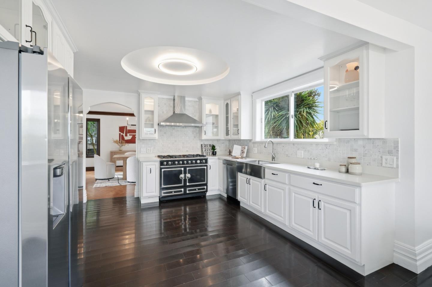 275 Maywood DR