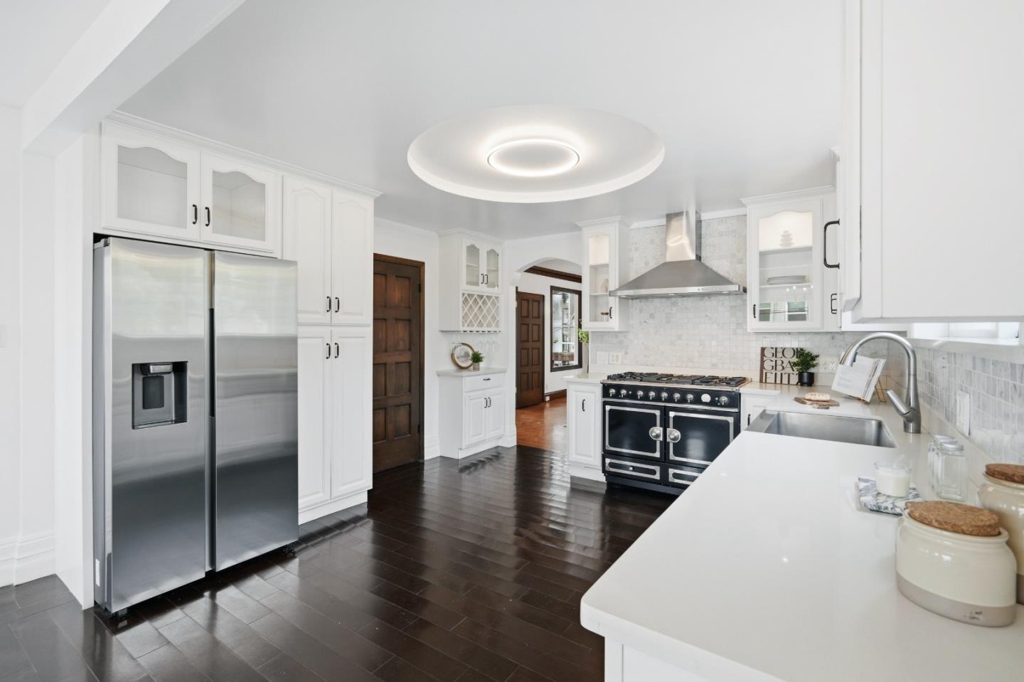 275 Maywood DR