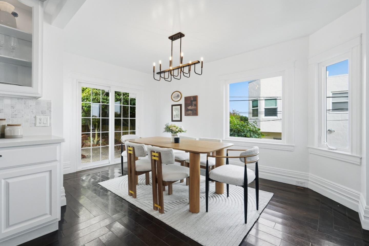 275 Maywood DR
