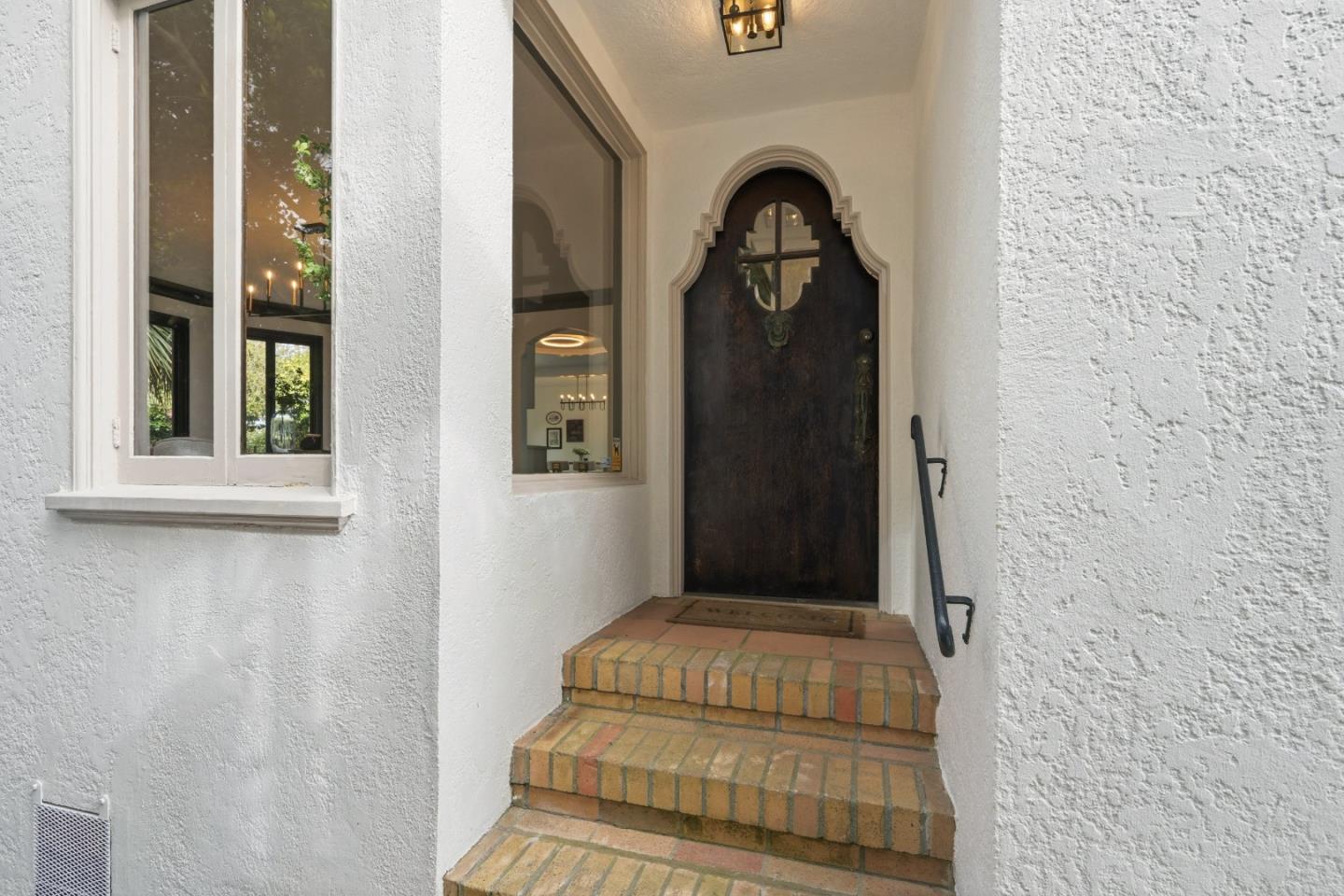 275 Maywood DR
