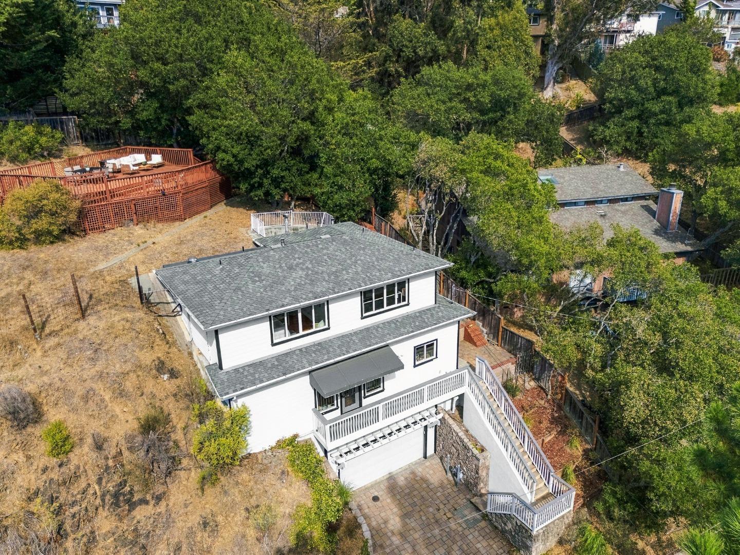2702 Monte Cresta DR