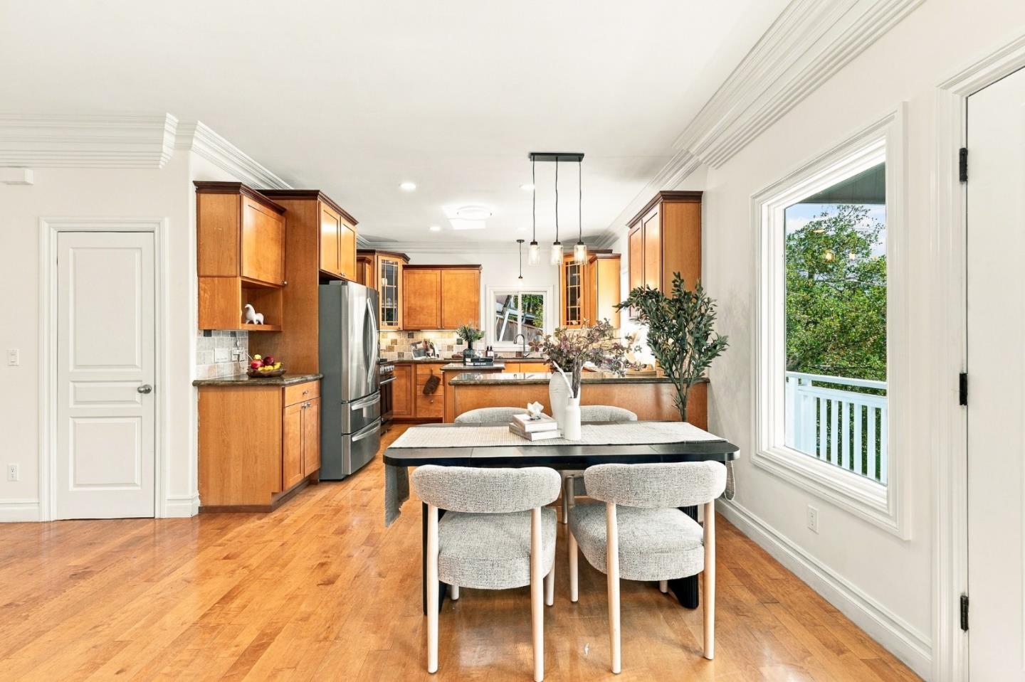 2702 Monte Cresta DR