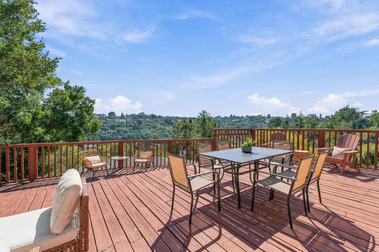 2702 Monte Cresta DR