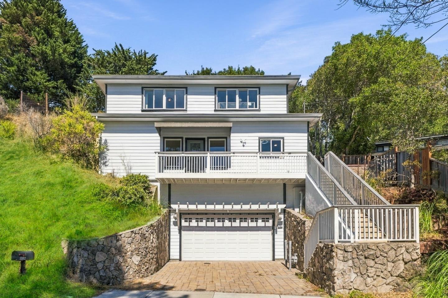 2702 Monte Cresta DR
