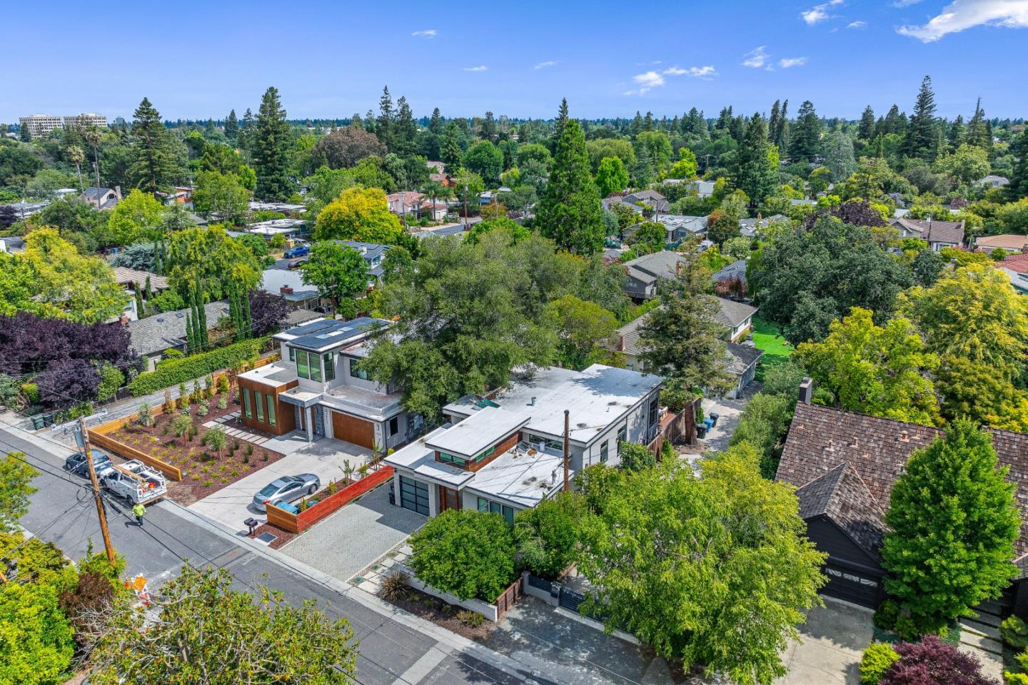 3751 El Centro ST