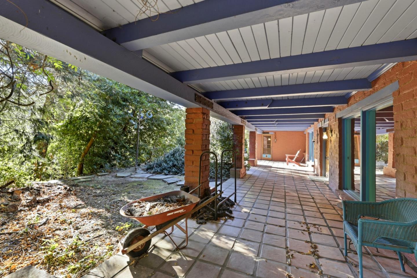 10 Joaquin RD