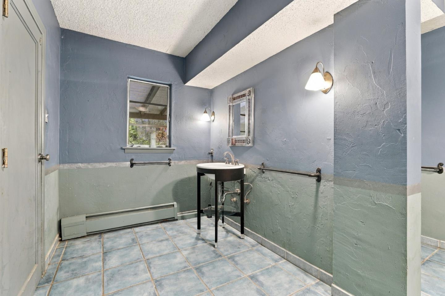 10 Joaquin RD