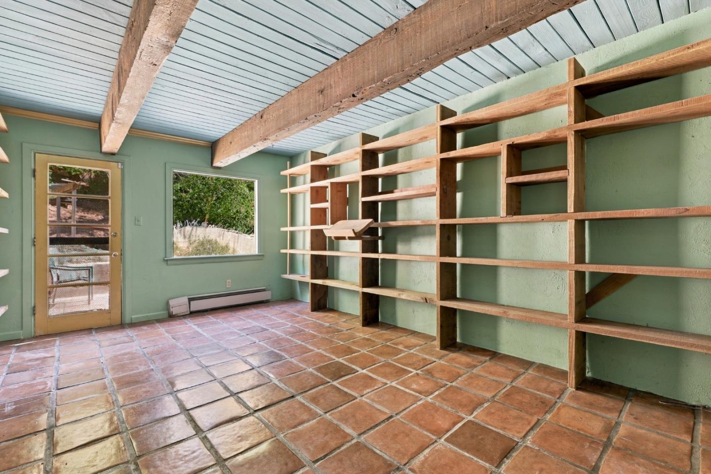 10 Joaquin RD