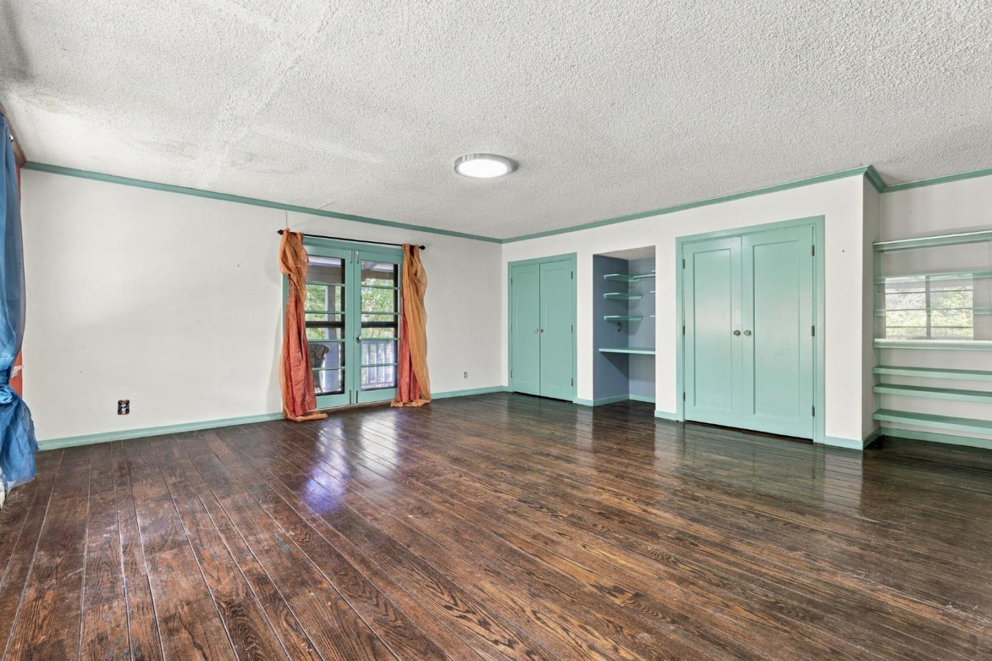 10 Joaquin RD