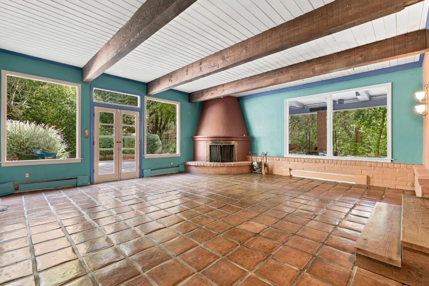 10 Joaquin RD