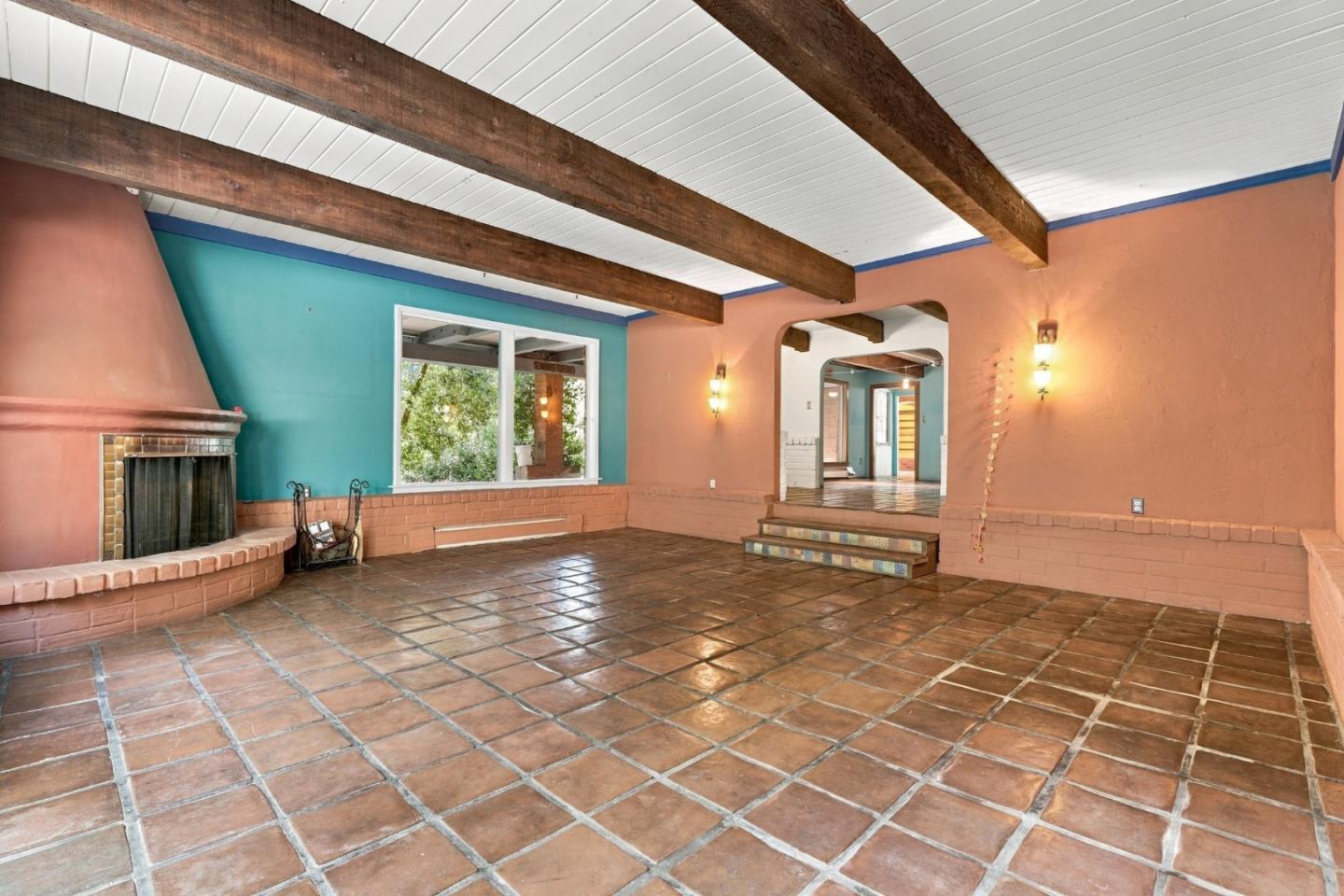 10 Joaquin RD